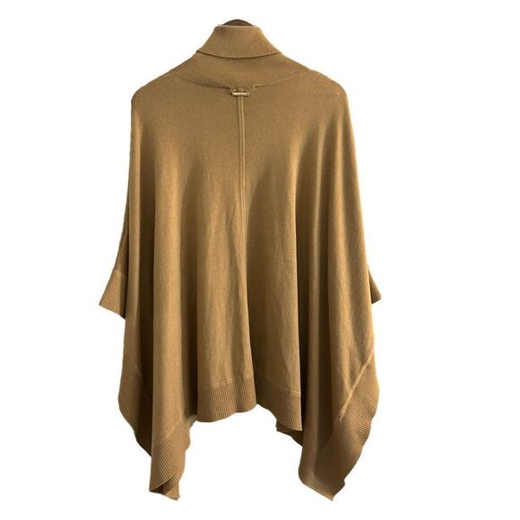 🎄MICHAEL Michael Kors Turtle Neck Poncho in Dark Carmel NWT - Picture 2 of 5
